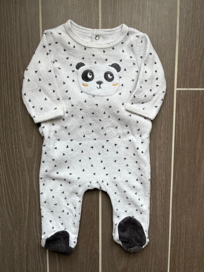 Lot pyjamas velours 3 mois - photo numéro 2