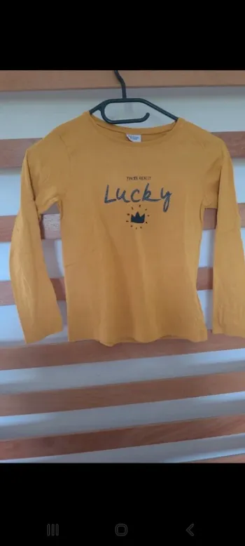 Tee shirt manches longues tape à l'œil 8 ans