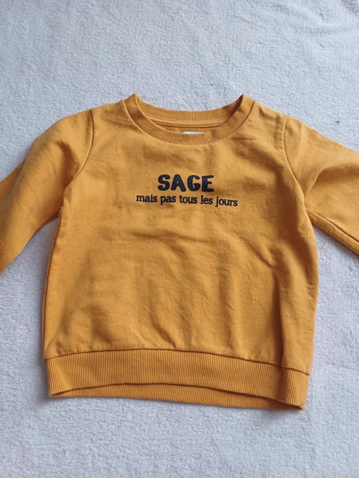 Sweat jaune moutarde 18 mois