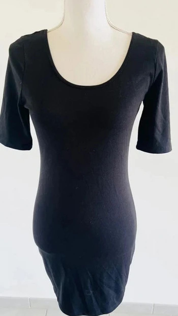 Robe noire Forever 21 - photo numéro 3