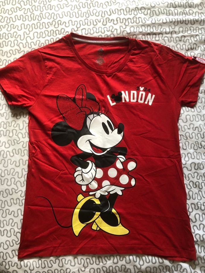 T shirt femme minnie boutique Disney Londres taille 3 L