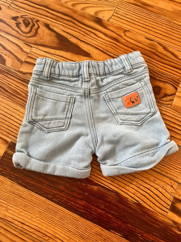 Short dinosaure 🦖 Sergent Major 3 ans - photo numéro 2