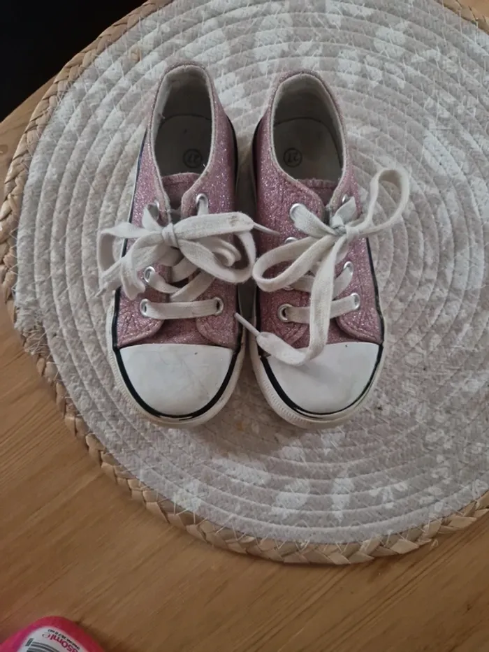 Chaussures taille 27 - photo numéro 2