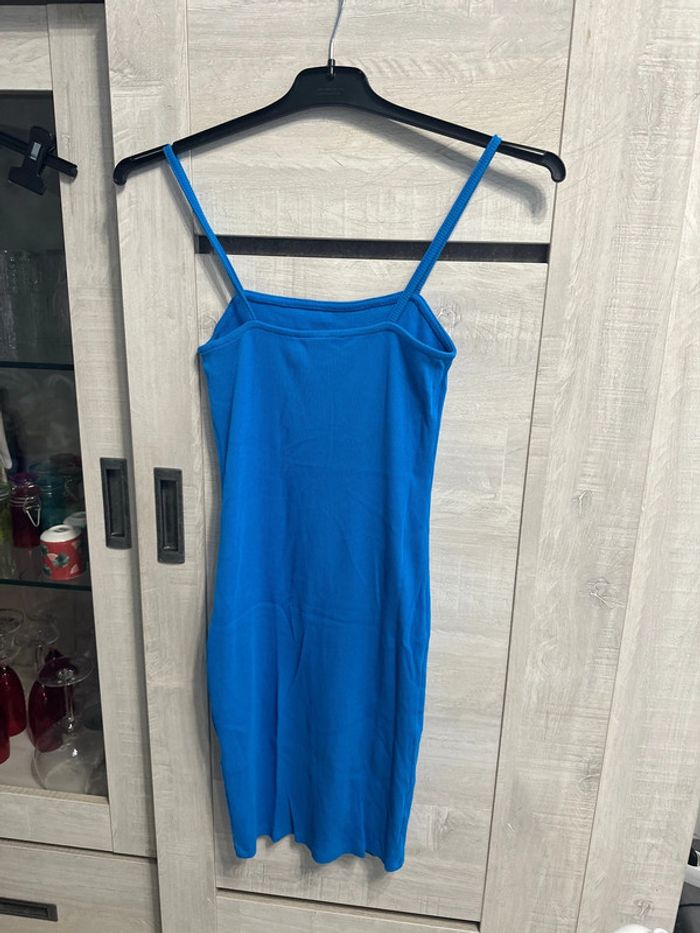 Robe à bretelles bleu taille 34 - photo numéro 2