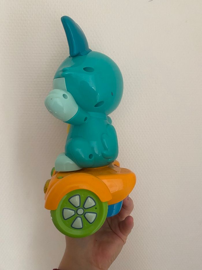 Titou sur son Hoverboards - photo numéro 7