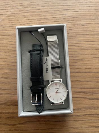 Montre cluse