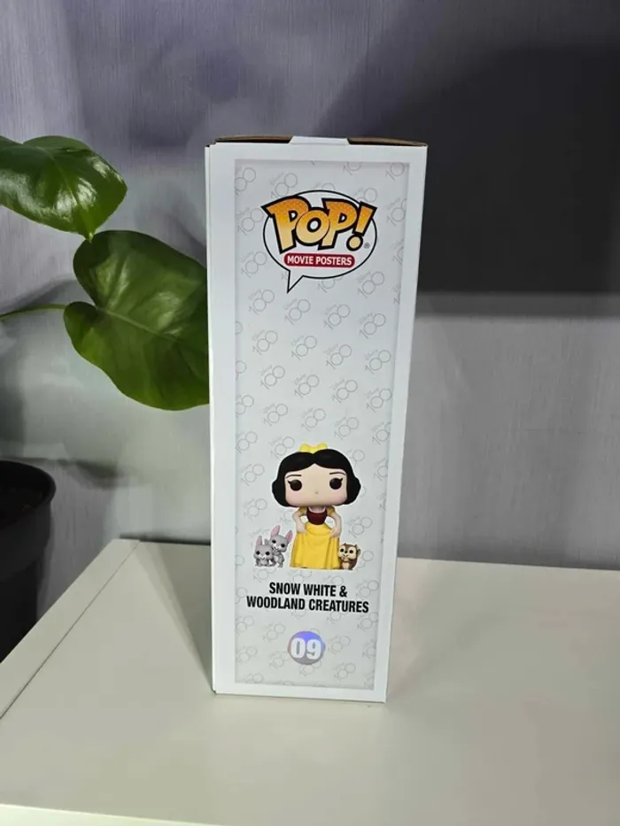 Pop Poster Blanche-Neige Disney 100 - photo numéro 4