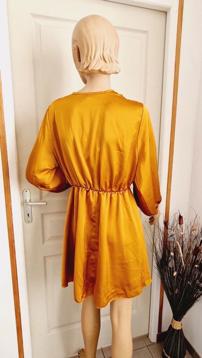 Jolie robe - photo numéro 3