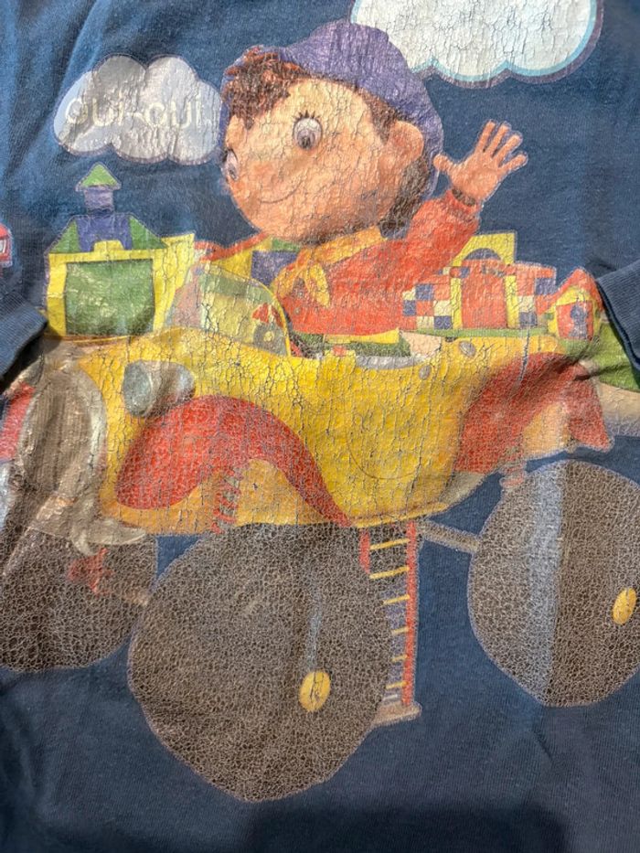 T-shirt oui oui 3 ans bleu et rouge manches longues bon etat motif craquelé - photo numéro 2