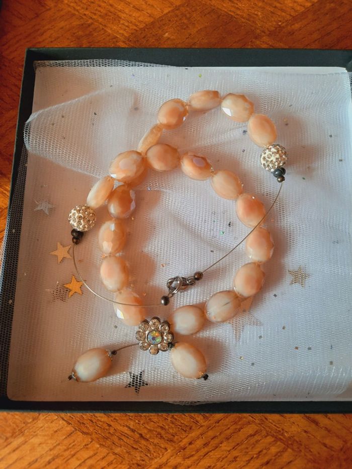 Collier perles verre neuf - photo numéro 5