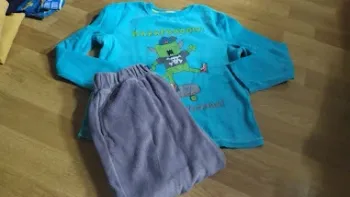 pyjama garçon 8 ans (velours)