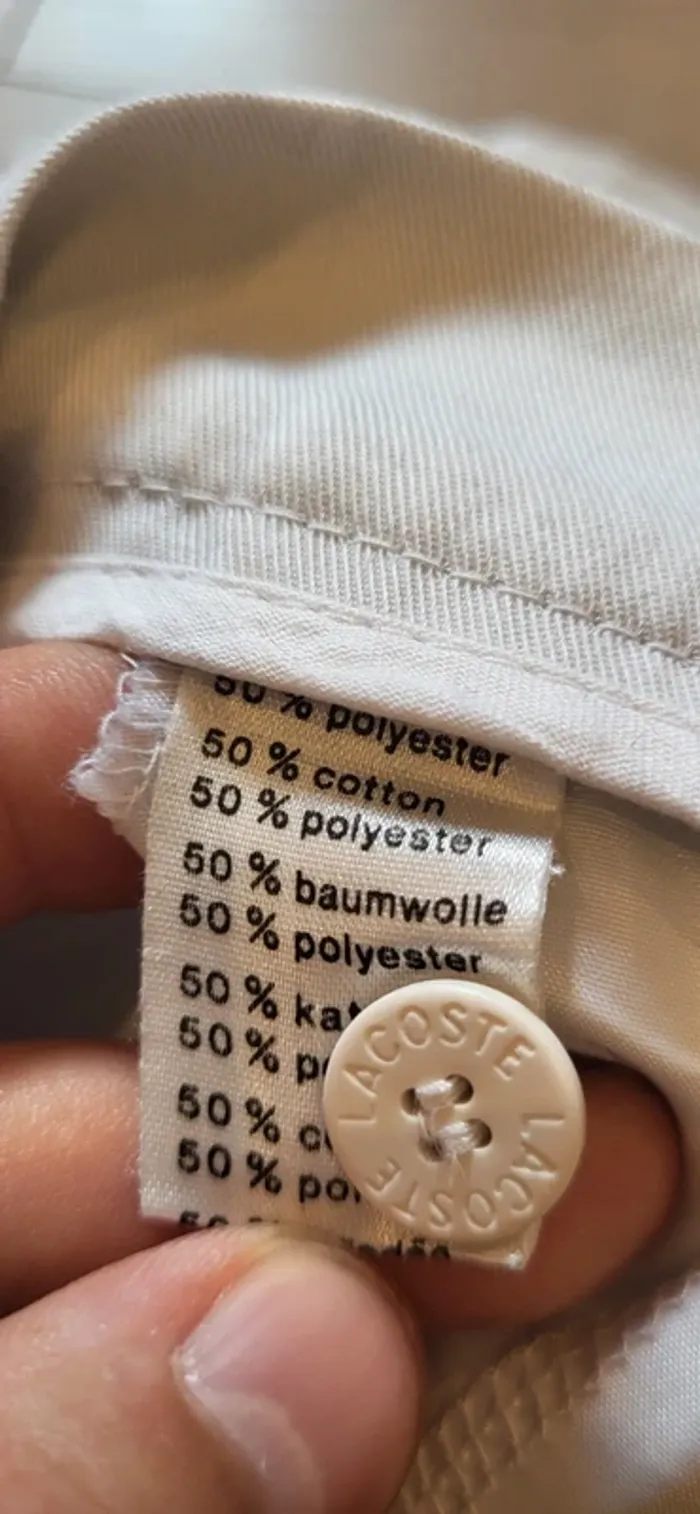 Bermuda homme Lacoste blanc taille 44 (taille petit, équiv. 38/M) - Très bon état - photo numéro 7