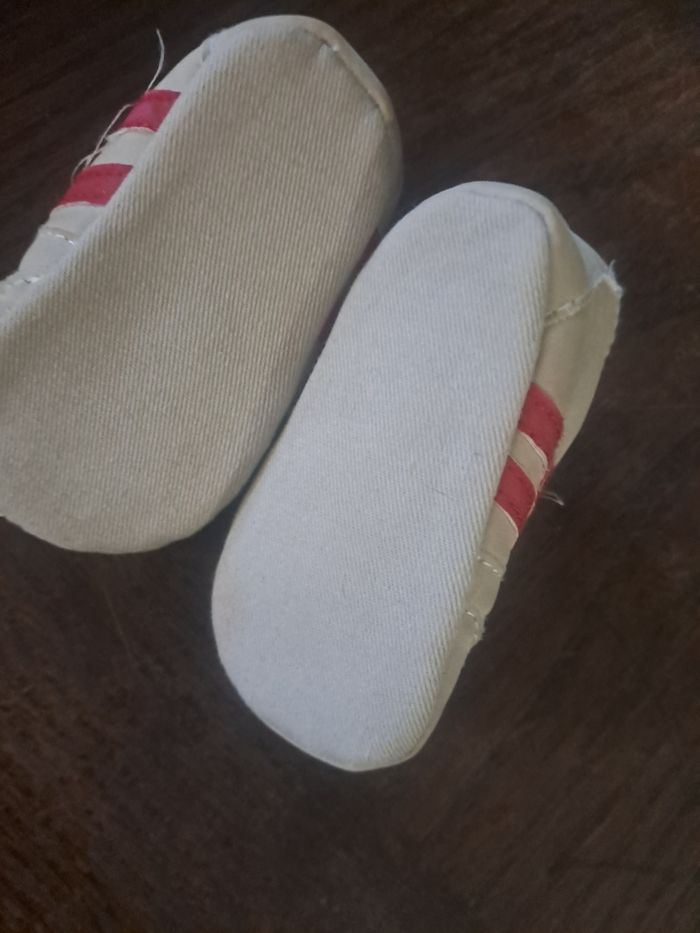 Chaussure bebe - photo numéro 2