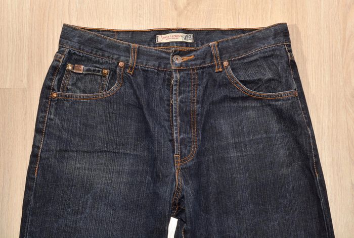 jean droit homme bleu marine uni avec défauts bon état taille 40 - photo numéro 7