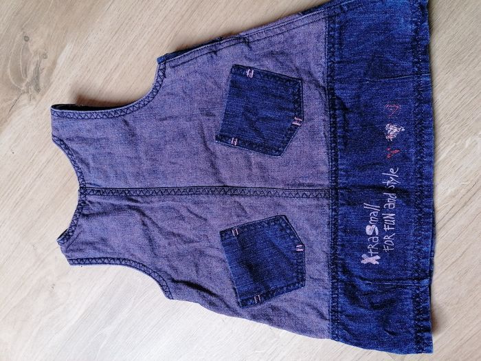 Robe obaibi 6mois - photo numéro 3