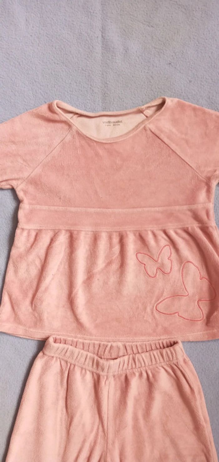 Pyjamas Vertbaudet taille 2 ans 86 cm - photo numéro 2