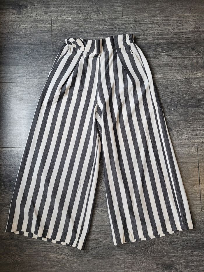 Pantalon large - photo numéro 1