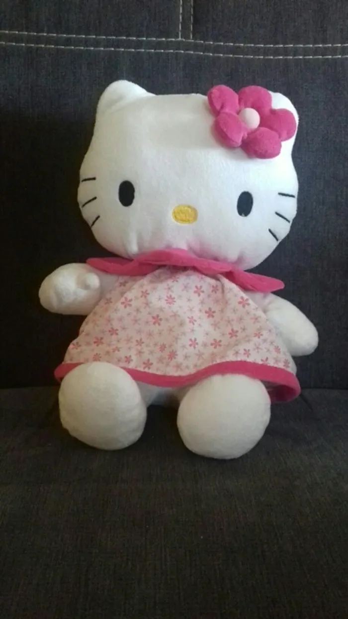 Peluche Hello Kitty