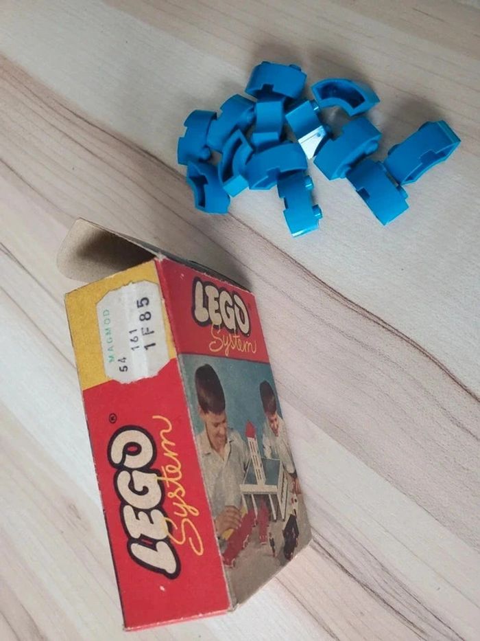 Boîte Lego system 224 vintage bleues - photo numéro 12