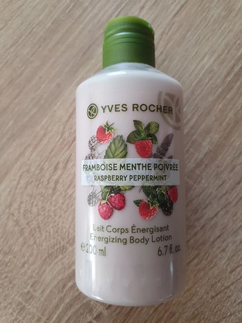 Lait corps framboise