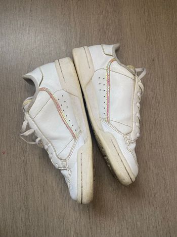 Basket adidas taille 35