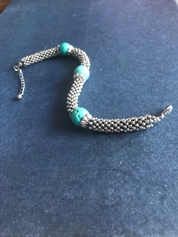 Bracelet argenté et turquoise