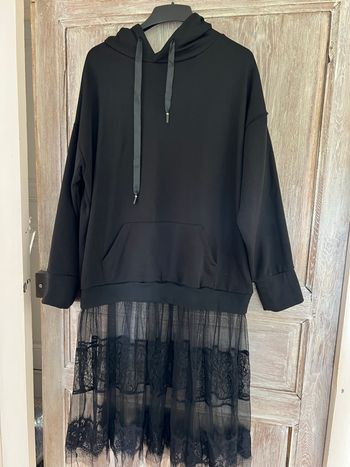 Swear oversize  avec dentelle 