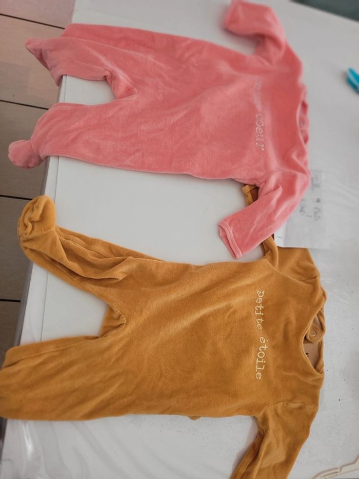 Lot de 2 Pyjamas Bébé Kiabi 9mois