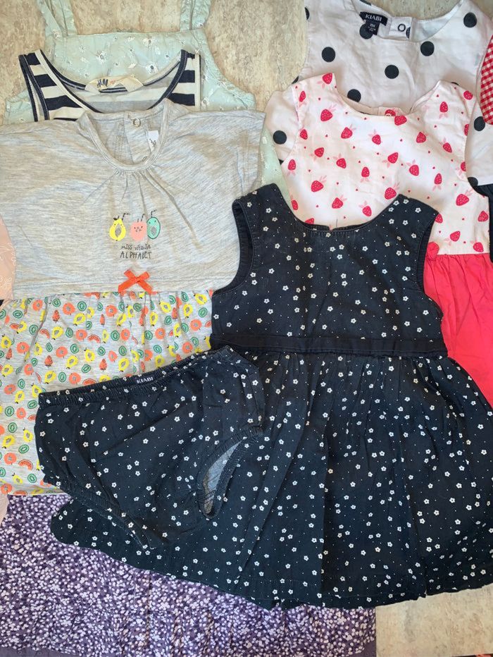 Lot robes estivales 18 mois - photo numéro 2