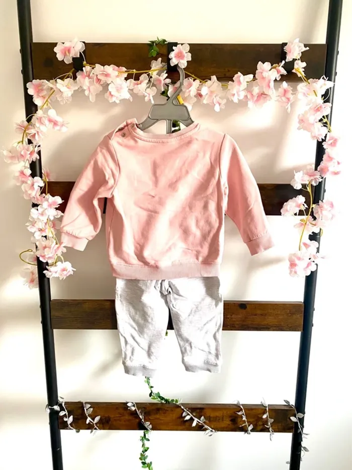 Ensemble jogging chaud Licorne Tex taille 18 mois excellent état - photo numéro 2