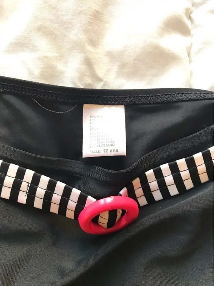Bas de maillot de bain 12 ans avec ceinture à rayures blanches et noires - photo numéro 3