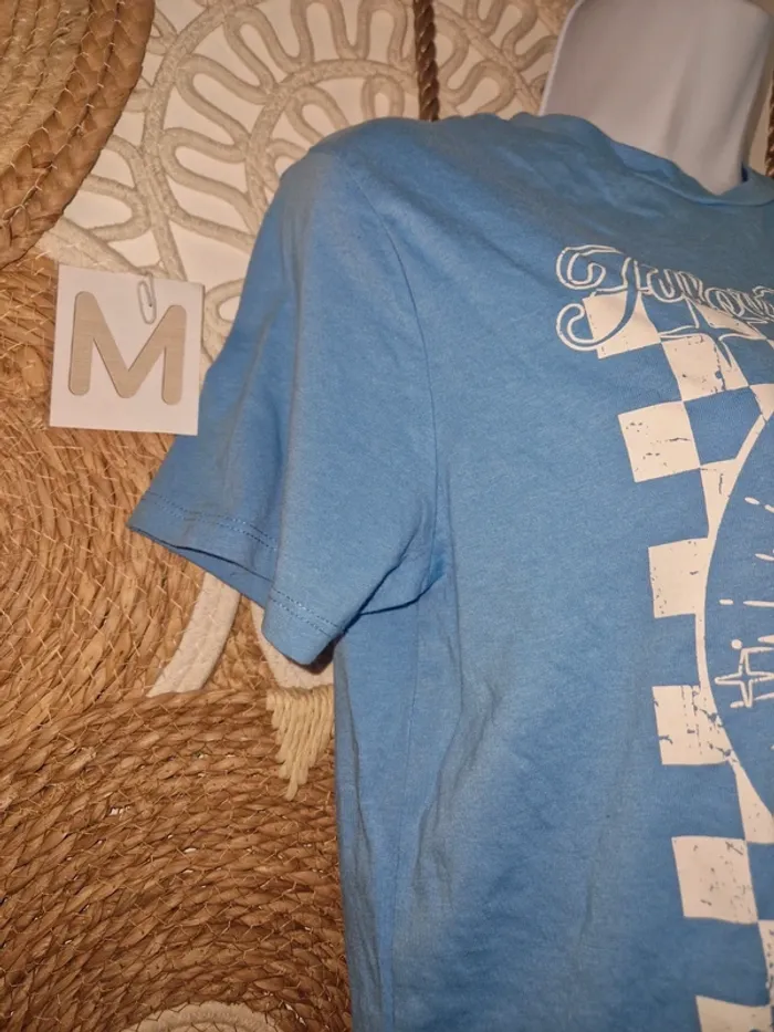 Tshirt 🚺 - photo numéro 2