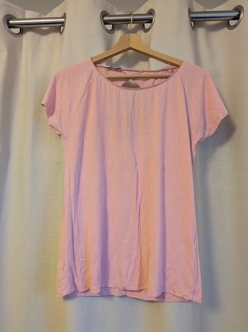 T-shirt rose dos ajouré