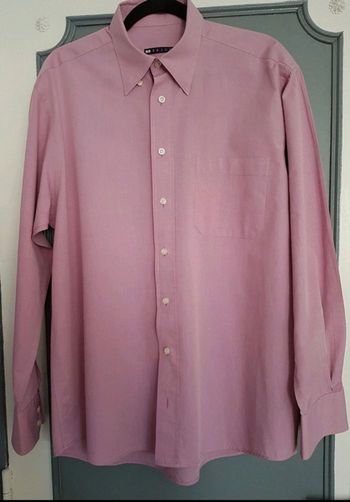 Chemise rose à manches longues