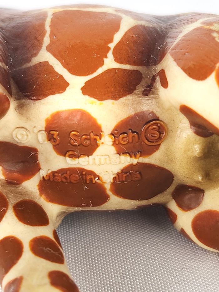 Figurine Girafe Schleich - Animaux de la Savane - 14 cm - photo numéro 5
