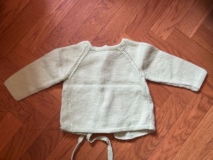 Brassière bébé naissance / 1mois vert anis avec bonnet - photo numéro 4