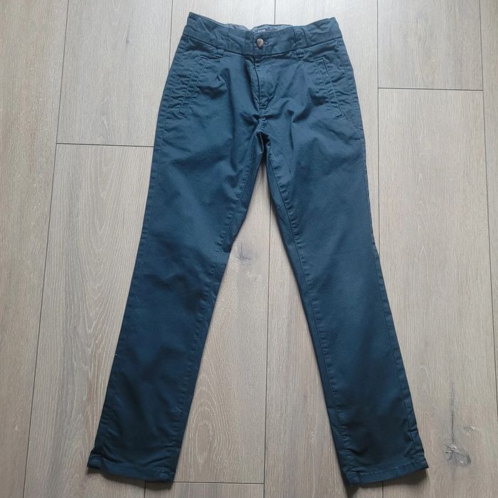 Tres beau pantalon talon habillé bleu, slim fit. Garçon 10 ans. Marque Kiabi