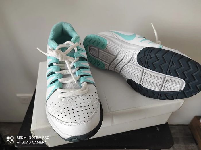 basket nike t38 comme neuve - photo numéro 2