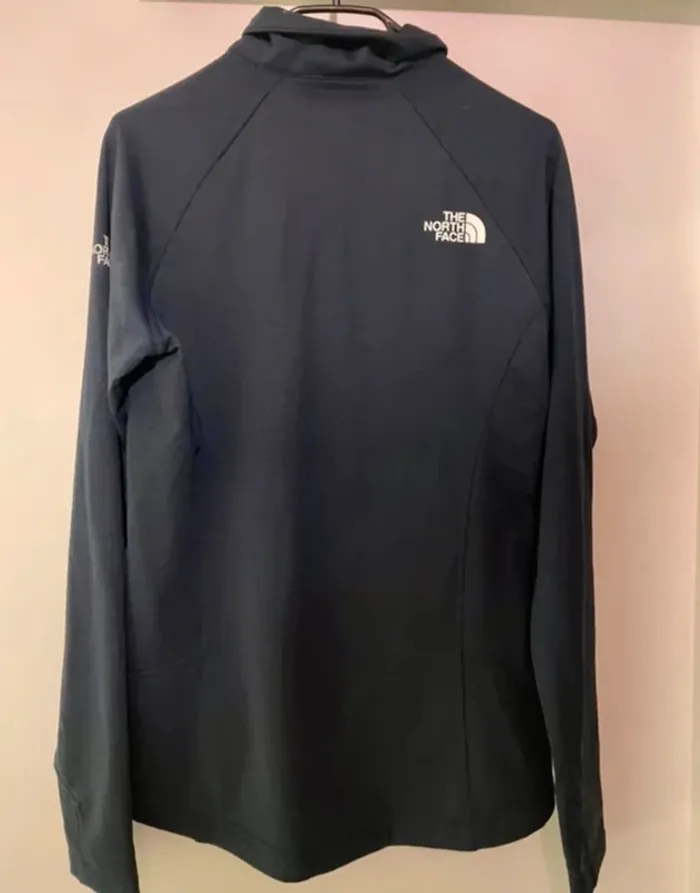 Haut zippé The North Face – taille M – très bon état - photo numéro 3