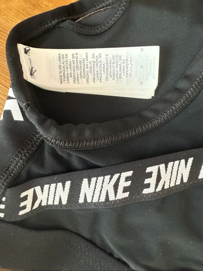 Brassière neuve Nike Noir  Avec coussinets - photo numéro 3