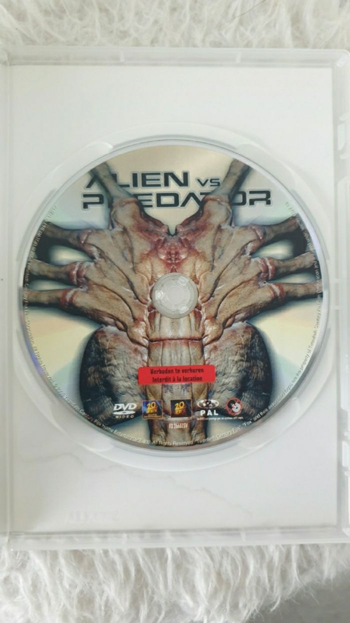 Film DVD Alien vs Predator - photo numéro 3