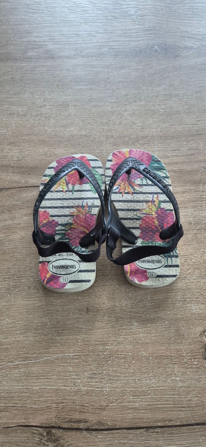 Tongs avec élastiques Havaianas T.22 - photo numéro 4