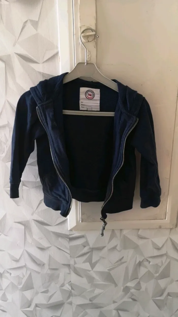 Veste à capuche