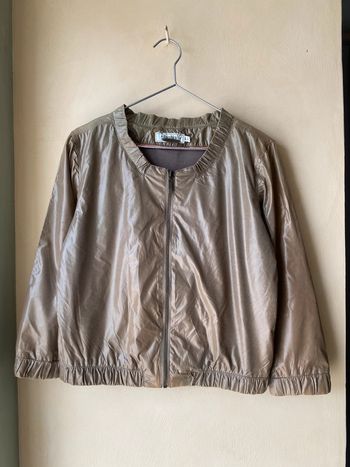 Veste légère courte Bershka L