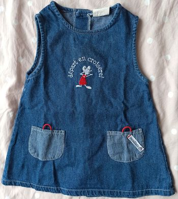 Robe bébé en jean, taille 3 mois , en excellent état