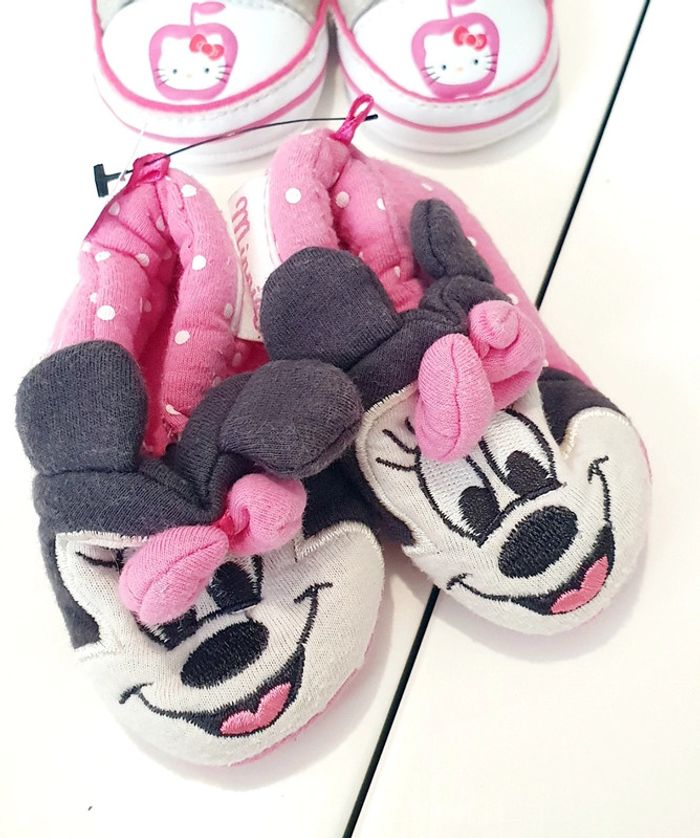 Lot chaussures bebe fille - photo numéro 3