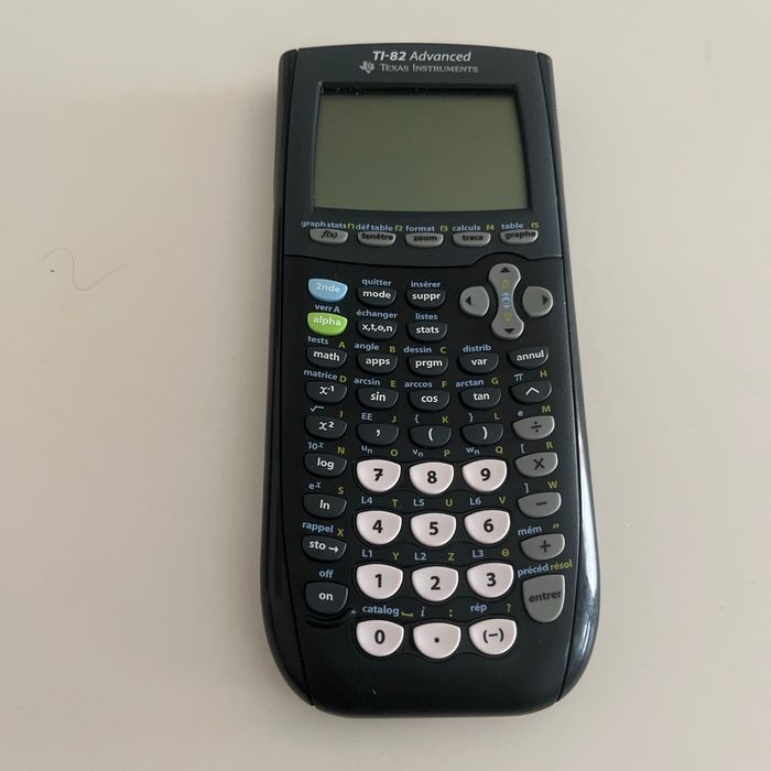 Calculatrice TI 82  Atvanced