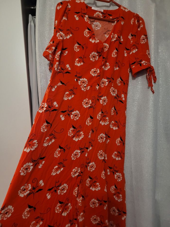 Robe rouge - photo numéro 2