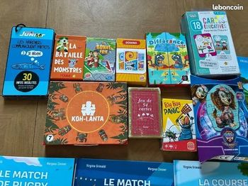 Livres MacDo + jeux de voyage