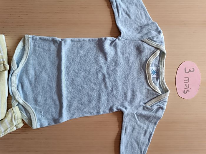 2 bodies 3 mois Petit Bateau - photo numéro 3